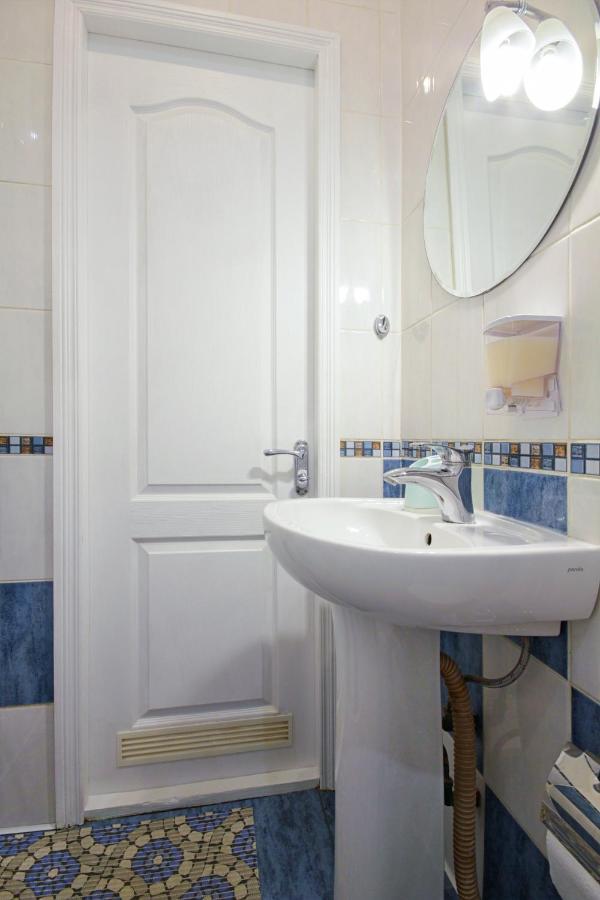 Pushkinskaya 14 Aparts Apartment Odesa Exterior foto